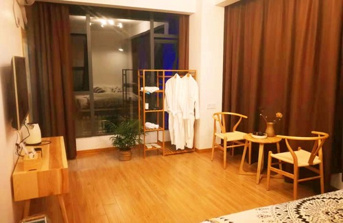 Yongding House | Experience Comfort at Shi Nian Inn with Breakfast Included