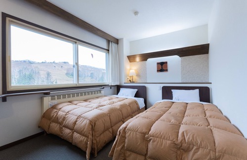 Shiga Highlands Hotel | Explore Shigakogen Olympic Hotel: Family-Friendly Stay