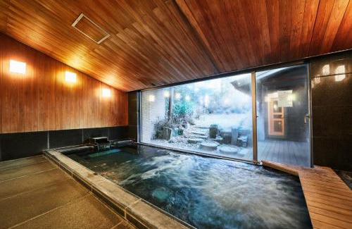 Kitasaku-gun Resort | Discover Shiki Resort Ventvert Karuizawa with Hot Tub Access