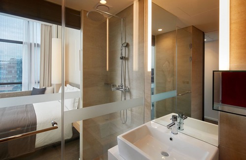 COEX Hotel | Inviting Shilla Stay Samsung COEX Center: Family-Friendly & Rated 8.4