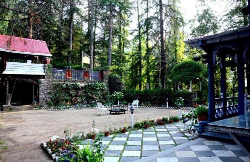 Bemloi Resort | Idyllic Shimla Resort with Breakfast & Family-Friendly Vibes