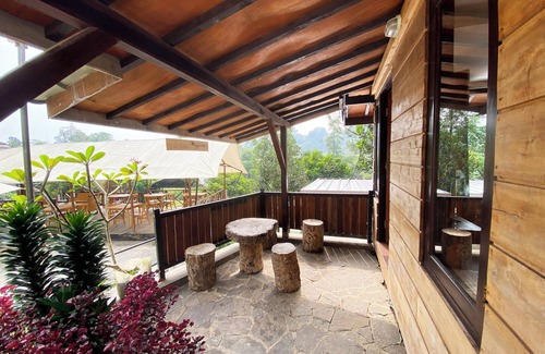 Pasirjambu Cabin | Discover Shine River Ciwidey: Family-Friendly Retreat
