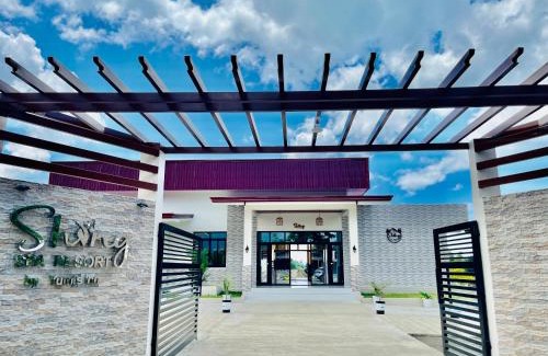 Brooke's Point Resort | Tranquil Shing Spa Resort: Pet Friendly with Pool & Spa