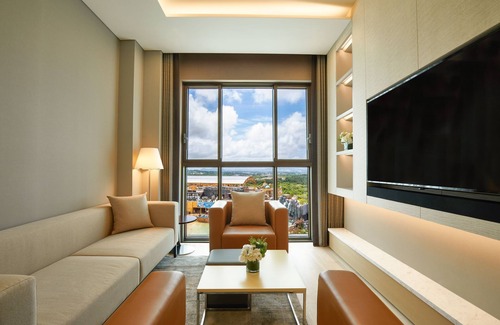 Andeok Hotel | Discover Shinhwa Jeju Hotel & Resorts: 4-Star Getaway