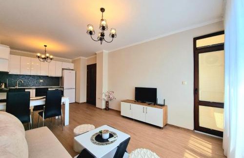 G.K. Bratya Miladinovi Apartment | Bright Apartment in Burgas - Ideal for Families