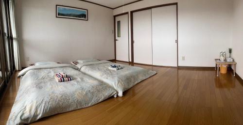Nagano House | Exceptional Shinshulanson: Family-Friendly Retreat with Hot Tub