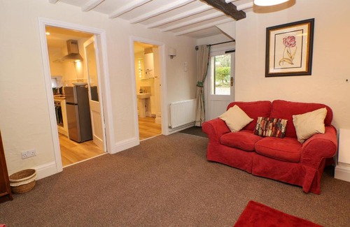 Hope House | Pet-Friendly Retreat at Shippon Cottage - Rated 9.3/10