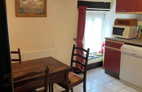 Hope Cottage | Enjoy Shippon Cottage at Spring House Farm in Castleton