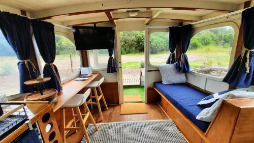 Fingal Bed & Breakfast | Family-Friendly Getaway at Shipwrecked Oasis Awaits You