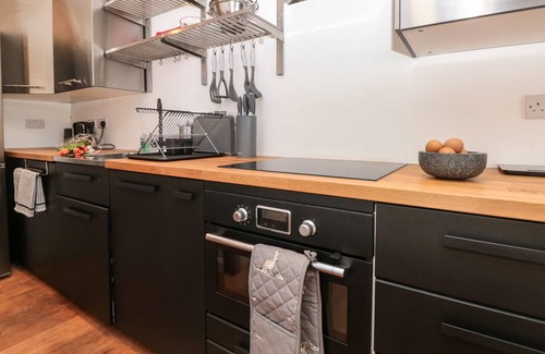 Brixham Cottage | Shipwrights