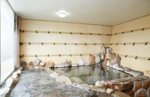 Tsubaki Onsen Hotel | Relaxing Shirahama Onsen Kisyu Hanto with Family Amenities