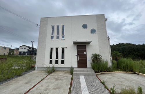 Shirahama House | Shirahamakashibesso: Family-Friendly Retreat with Hot Tub