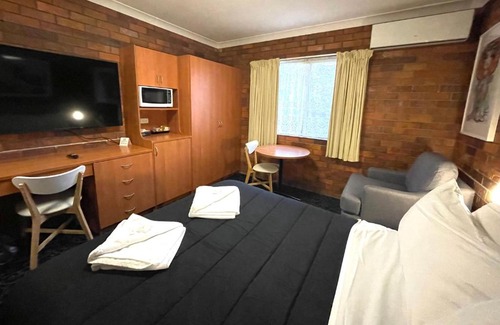 Guyra Hotel | Family-Friendly Shiralee Motel Guyra with 9/10 Guest Rating