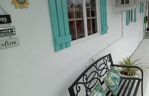 Piarco Cottage | Shirley's Retreat: Mountain View Cottage with Pool & Spa