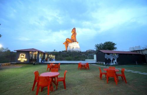 Nathdwara Hotel | Discover Shiv Ashray Resort: Family-Friendly Getaway