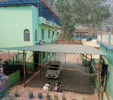 Karnaprayag Hotel | Discover Shiv Shakti Lodge: Family and Pet Friendly Retreat