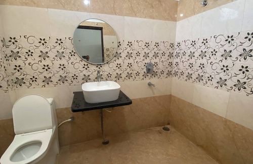 Bara Banki Hotel | Shivalik Residency