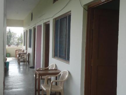 Kausani Hotel | Guest Rated 10/10: Shivam Guest House in Kausani
