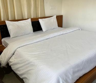 Narainkoti Cabin | Family-Friendly Shivlok by StayApart: Your Perfect Retreat