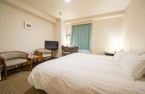 Shinhidaka Hotel | Discover Comfort at Shizunai Eclipse Hotel with Breakfast