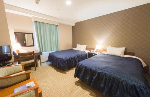 Shinhidaka Hotel | Discover Comfort at Shizunai Eclipse Hotel with Breakfast