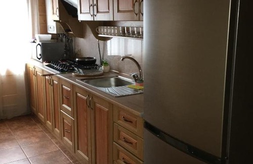 Mykulychyn Apartment | Perfect Family Retreat at Шкільна зупинка - Rated 10/10