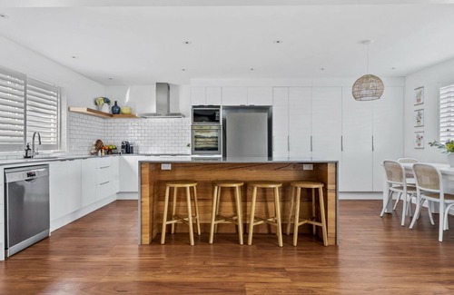 Shoalhaven Heads House | Welcoming Shoal Heaven - Ideal for Families and Pets