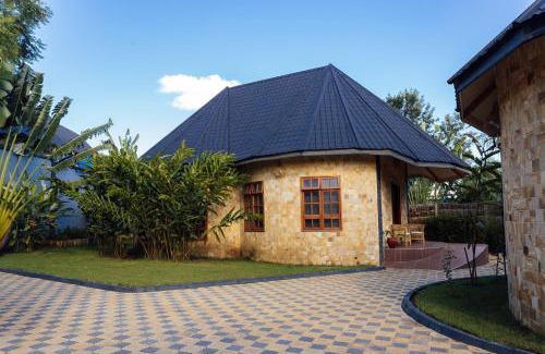 Arusha Hotel | Shoki Shoki Lodge Arusha