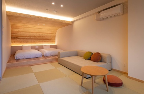 Hita House | Highly Rated Shokyoto No Yu Mikuma Hotel with Hot Tub