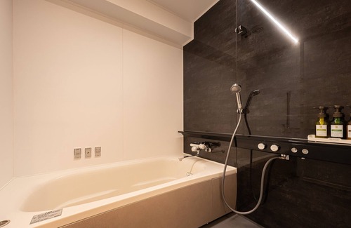 Hita House | Highly Rated Shokyoto No Yu Mikuma Hotel with Hot Tub