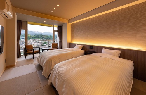 Hita House | Highly Rated Shokyoto No Yu Mikuma Hotel with Hot Tub