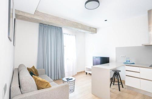 Las Palmas de Gran Canaria Apartment | Pet-Friendly Sholeo Lodges La Cícer Flats with Family Appeal