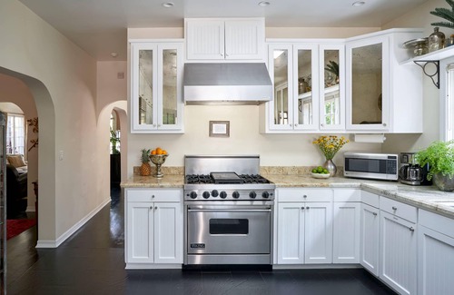 Melrose House | Exquisite 1920's Spanish Melrose Ave Oasis with Kitchen