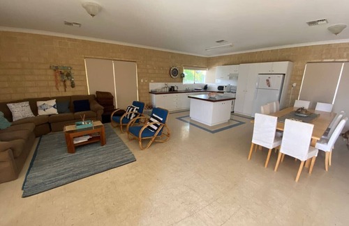 Ledge Point House | Cozy Oceanfront Retreat with Pet-Friendly Amenities