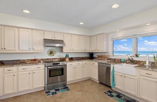 South Ponte Vedra Beach House | Ideal Oceanfront Retreat | Wren Beach Rentals by Portoro