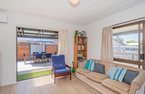 Whangamata House | Ideal Family Getaway at Shore Beats Work - Whangamata