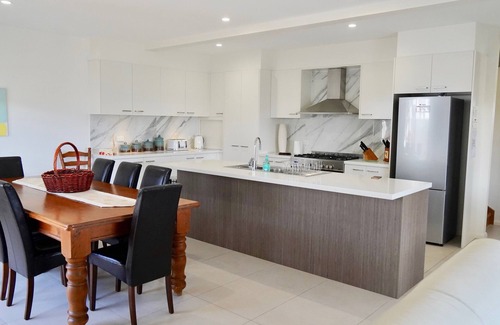 Tuncurry House | Guest Rated: 9.8 at Shore Fin - Tuncurry with Pool & More