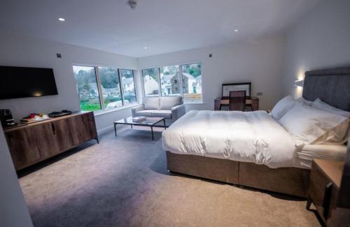 Laxey Hotel | Experience Comfort at Shore Hotel Laxey - Rated 9/10