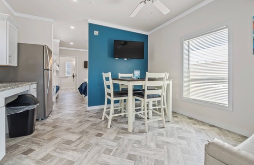 Ocean City Cottage | Discover Shore Point Cottages: Pet-Friendly & Poolside Retreat