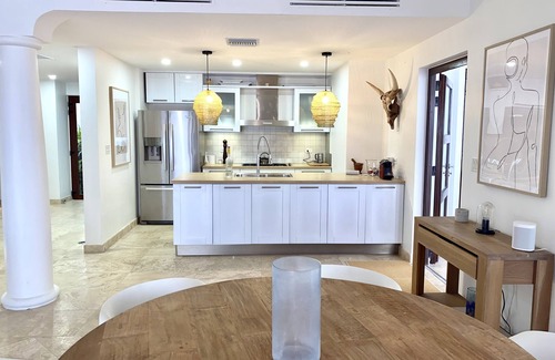 Maho Villa | Modern Villa at Shore Pointe with Ocean View & Spa Amenities
