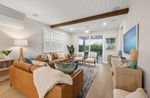 Cortez House | Oceanfront Bliss at Hunter's Point - Rated 10/10 by Guests