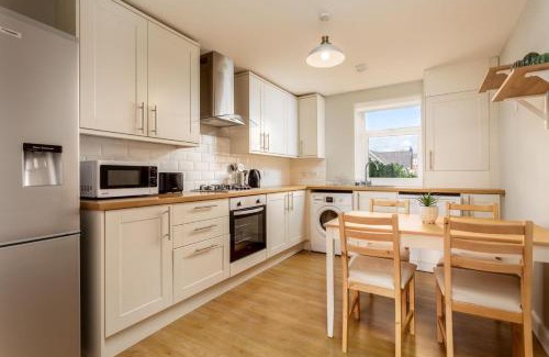 Prestwick Apartment | Family-Friendly Shore View - Donnini Apartments, 4-Star Stay