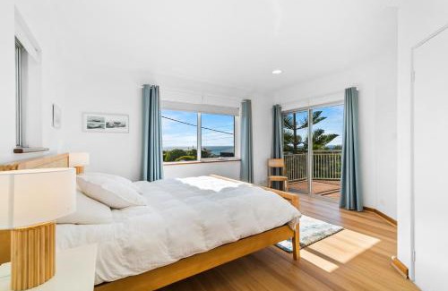 Gracetown House | Stylish Shorelands: Beach-Side Family Retreat in Gracetown