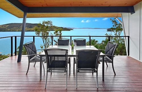 Hamilton Island Apartment | Ocean View Retreat at Shorelines 1 - Rated 9/10 by Guests