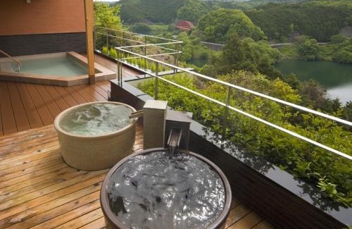 Nabari Hotel | Relax at Shorenji Lake Hotel: Rated 9/10 with a Pool & More
