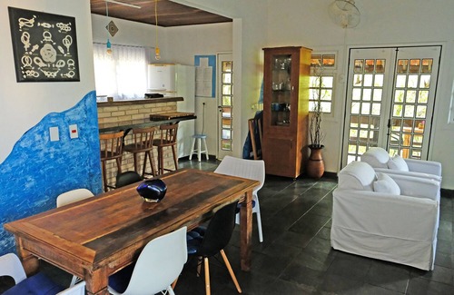 Camburi House | Bright Camburizinho: Oceanfront Paradise with Pool & More!