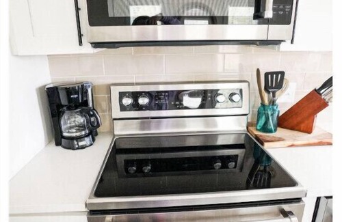 Freeport Cottage | Relaxing Riverwalk Landing Cottage Near Beautiful 30-A Beaches