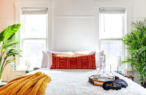 German Village House | Short North Convention Private Parking Pets!
