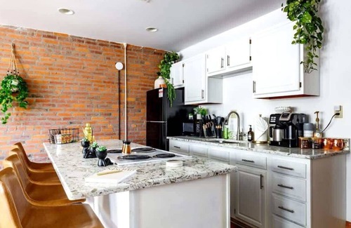 Italian Village Apartment | Ideally Located Casa On High! - King Bed & Free Parking