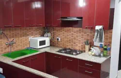 Noida Apartment | Convenient Fully Furnished Service Apartments for Short Stays